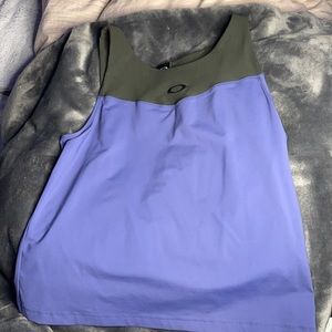 Oakley tank top